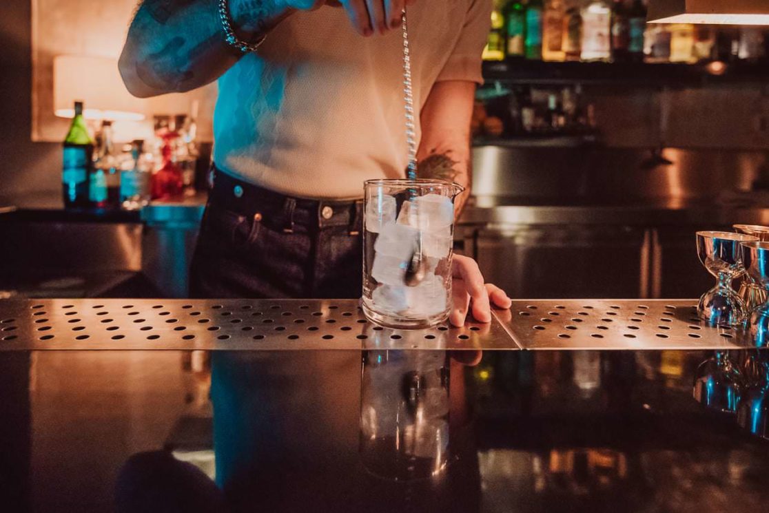 Reportagefotografie in der Cocktailbar Sieferle & Cø Mannheim