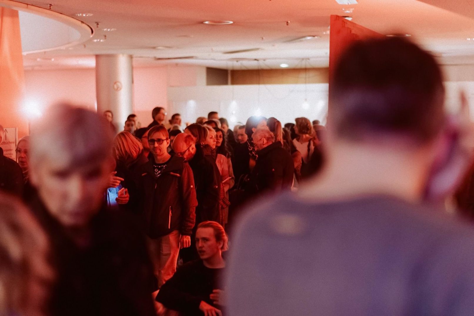 Besucher beim Internationalen Filmfestival Mannheim-Ludwigshafen
