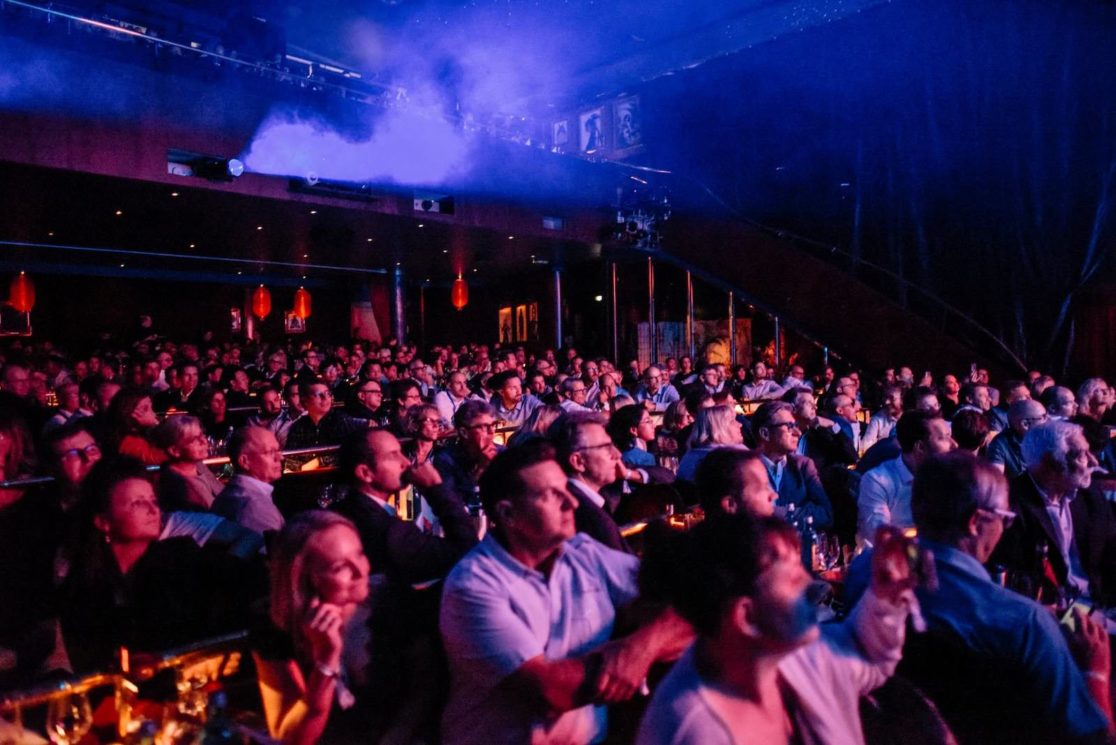 Varieté-Show beim Zeiss Better Vision Event in Berlin