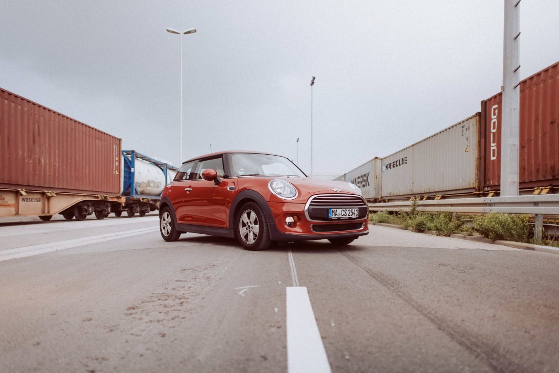Stadtmobil Carsharing am Mannheimer Hafen, Kampagnenfotografie von Sebastian Weindel, Fotograf Mannheim