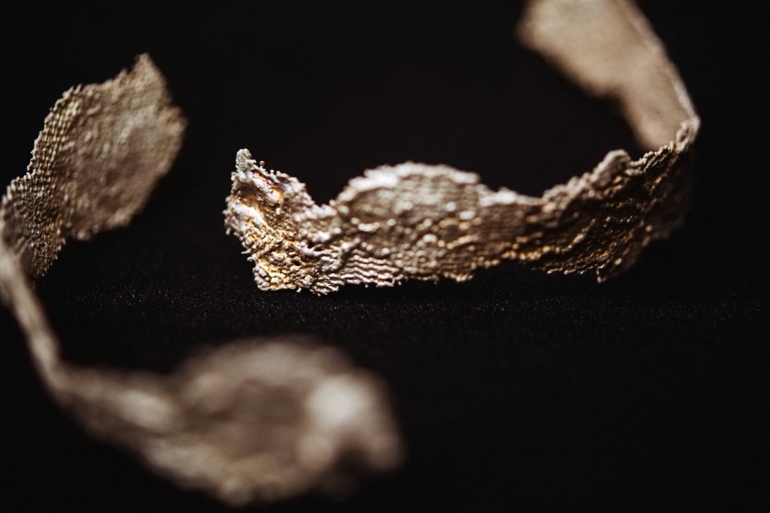 Armreif von Andreas Zidek, Schmuck-Produktfotografie