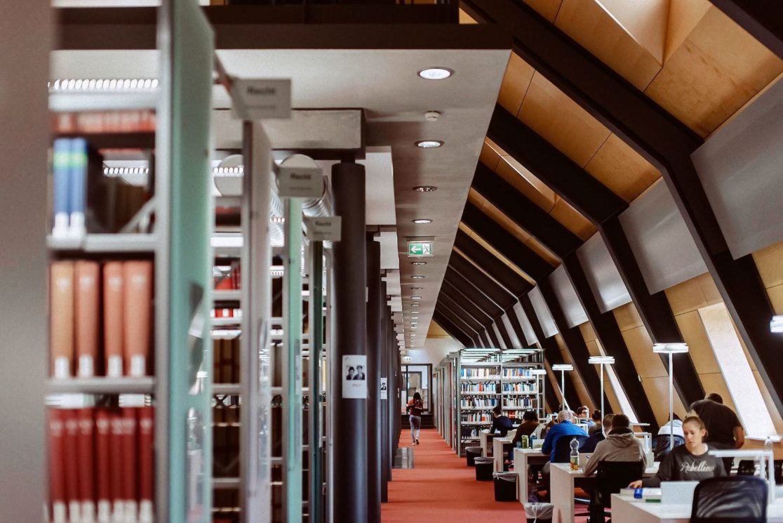 Interiorfotografie der Universitätsbibliothek Mannheim