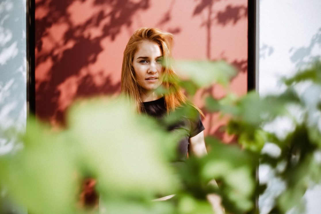 Kiki im natürlichen Licht, Portraitshooting Bahnstadt Heidelberg