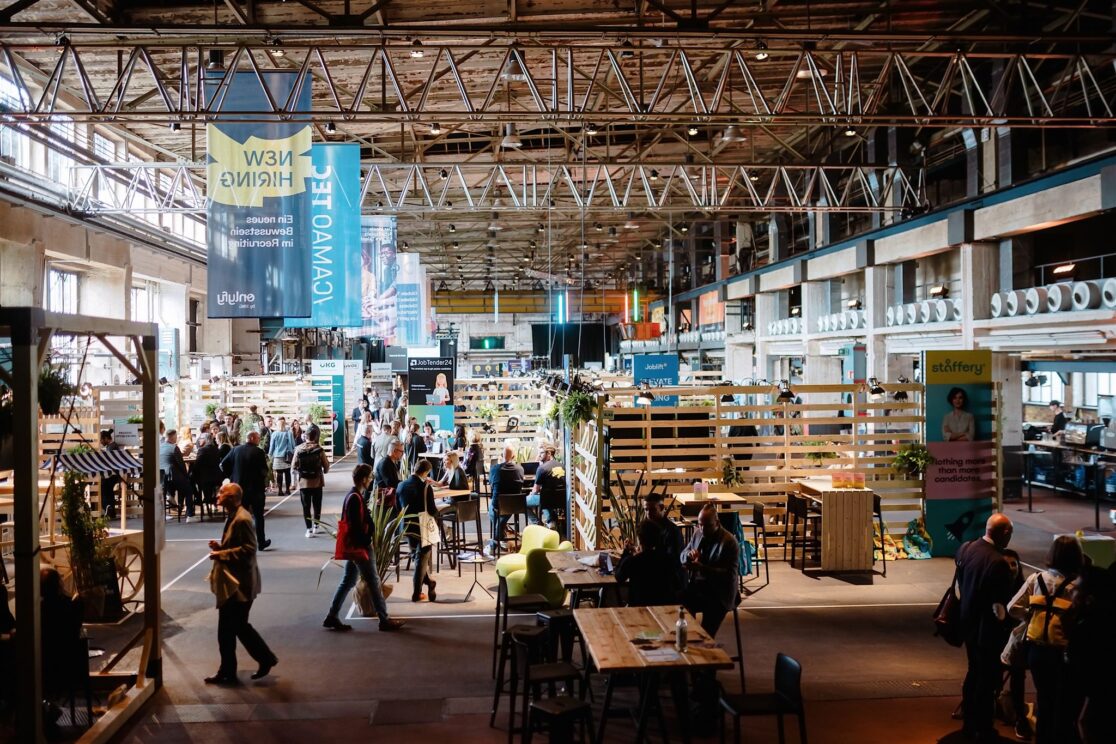 Bühne beim Copetri Summit in Frankfurt