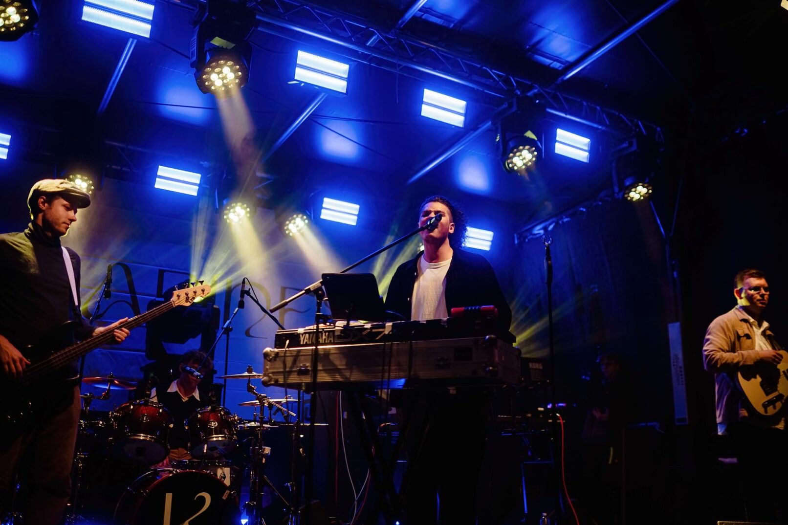 Atmosphäre im Hafenviertel beim Nachtwandel Jungbusch Mannheim